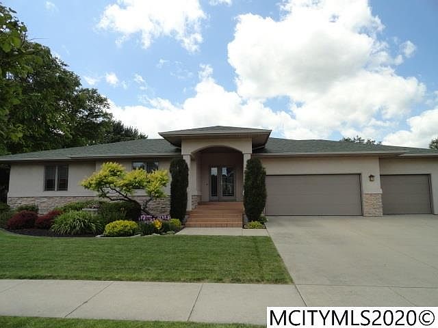 1st image of 80 Pebble Creek Dr