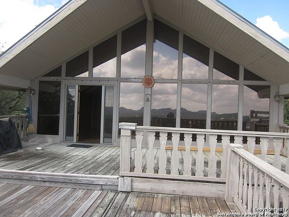 4th image of 1530 Trailridge Dr