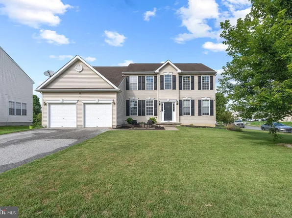293 Coldwater Dr, Clayton, DE 19938