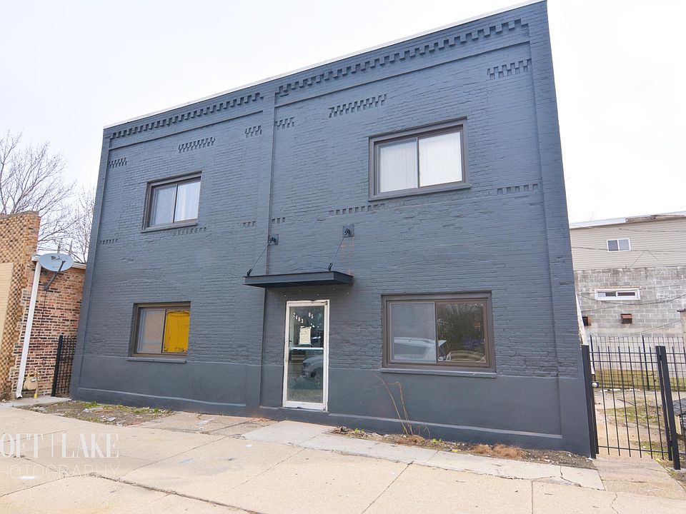 1st image of 2403 S Leavitt St #1