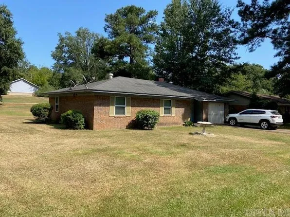 101 S Jones St, Nashville, AR 71852