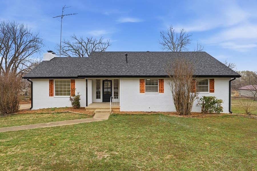 1st image of 282 Whippoorwill Rd