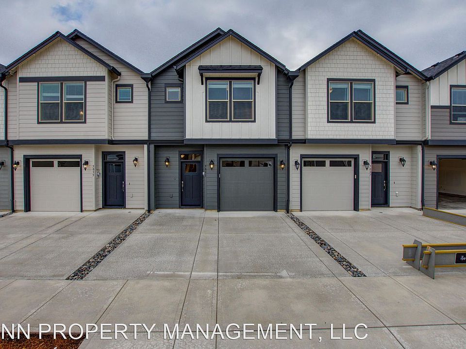 1st image of 5807 NE 56th Pl