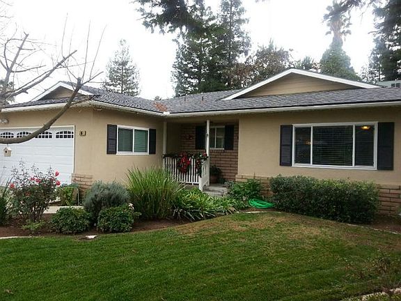 3rd image of 3161 W Barstow Ave