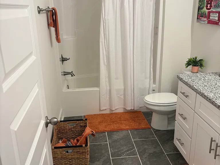 302 Northlake Dr — Photo 15