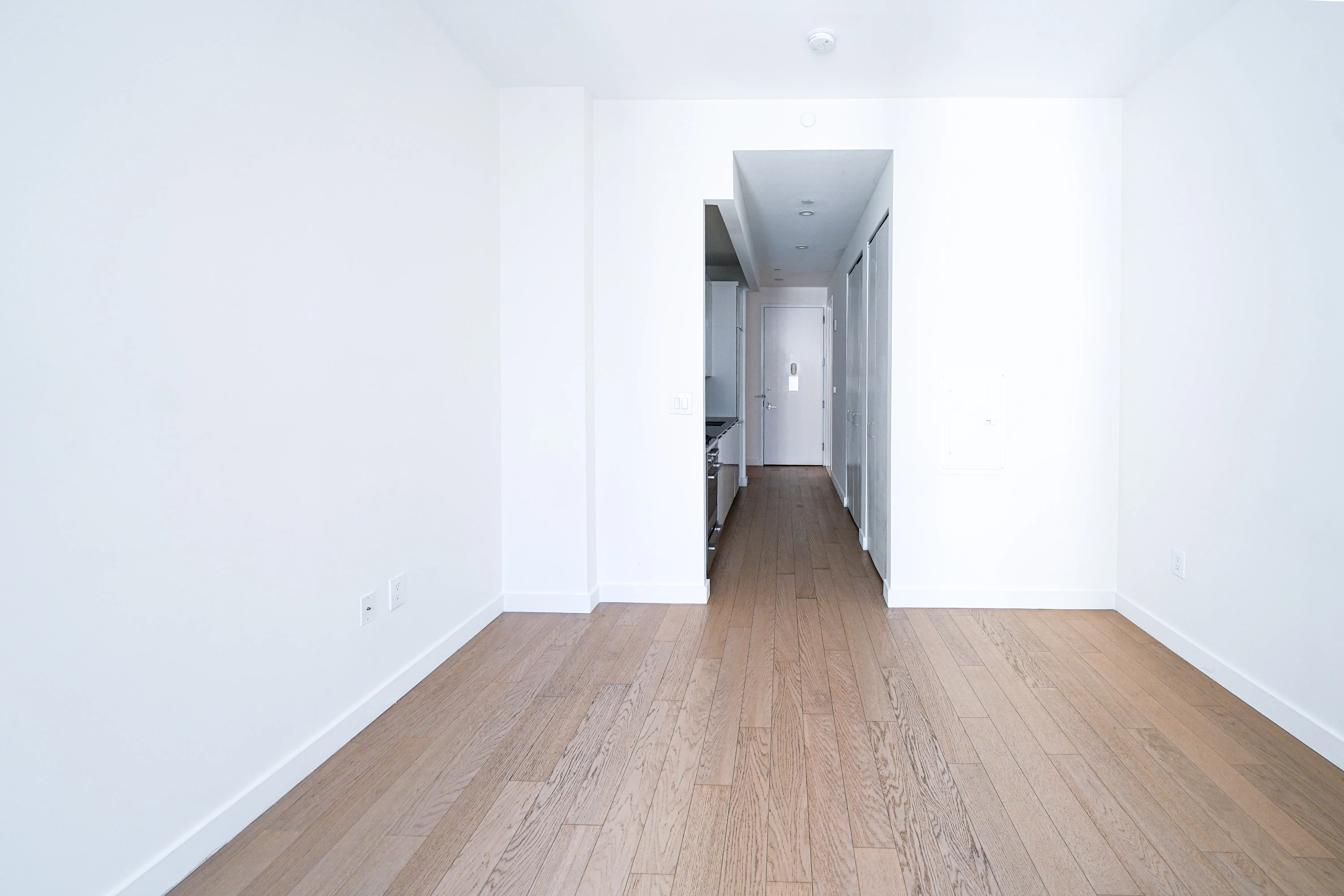 180 Water Street #2303 in Financial District, Manhattan | StreetEasy