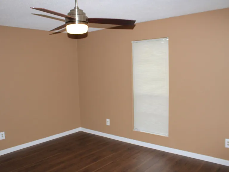 2248 Winston Way — Photo 4