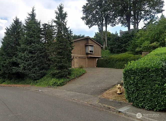 4758 153rd Avenue SE photo 1