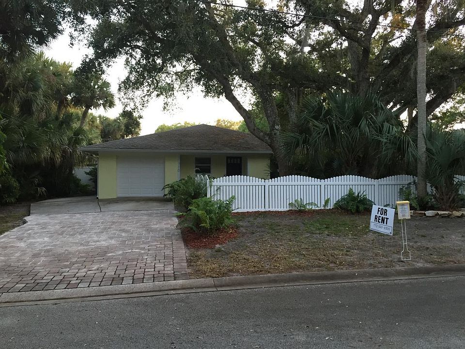 View from road of front.