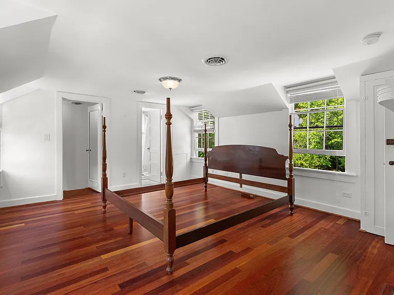5523 White Hall Rd — Photo 34