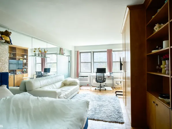 150 East 37th Street 7B image 4 of 4