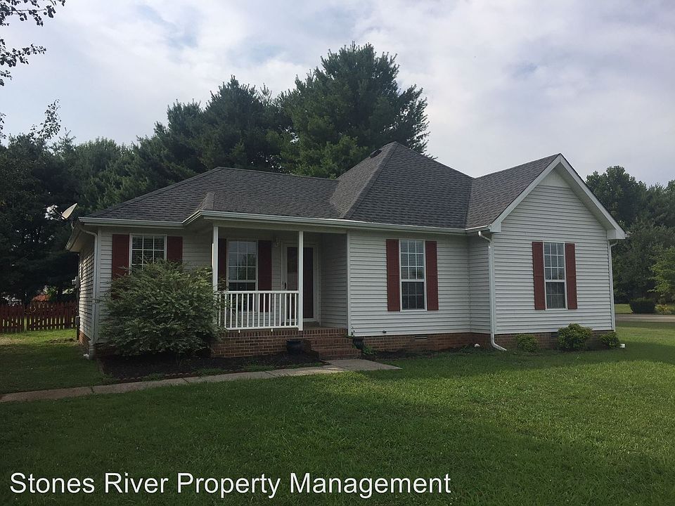 1st image of 3227 Meadowhill Dr