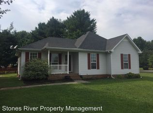 3227 Meadowhill Dr, Murfreesboro, TN 37130