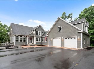 173 E Cotton Hill Rd, Portland, CT 06480