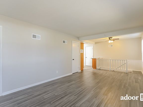 4th image of 9913 Wheeling Ave
