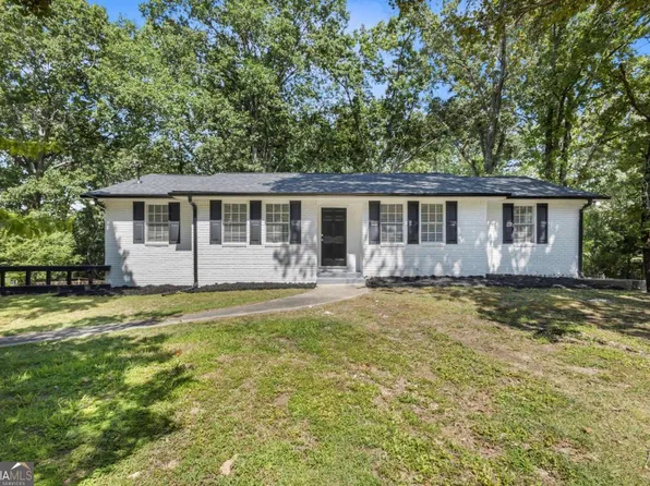 4890 Old Briar Trl, Douglasville, GA 30135