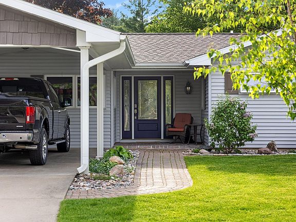 4th image of 8089 Aarwood Trl NW