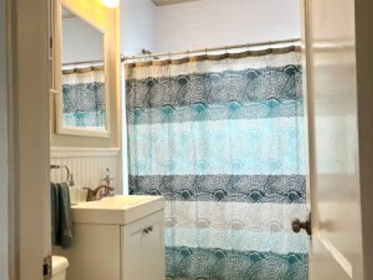 41-43 N Crescent Cir #2B — Photo 13