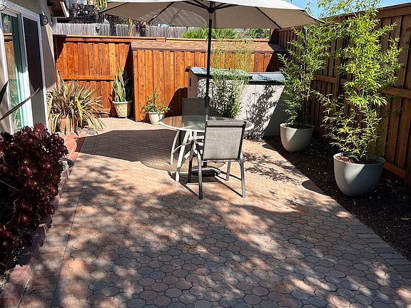 3rd image of 7226 Tuolumne Dr