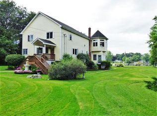 1301 Tower Ln, Cary, IL 60013