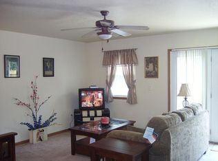 22625 Hollow Oak Ln #B, Saint Robert, MO 65584