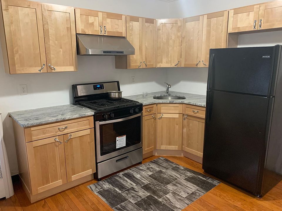 Modern kitchen with room for a table