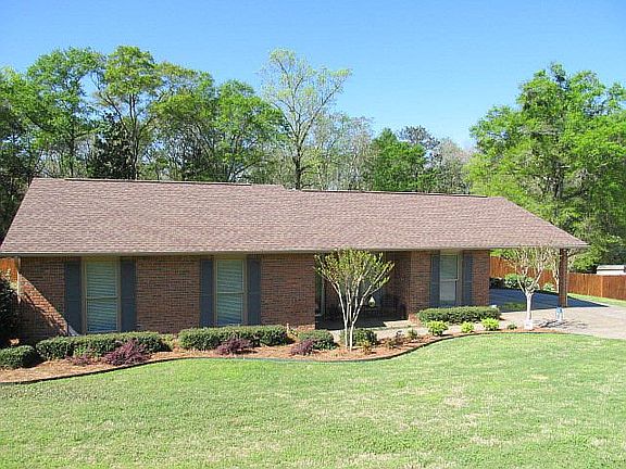 3rd image of 43 Sommerset Dr