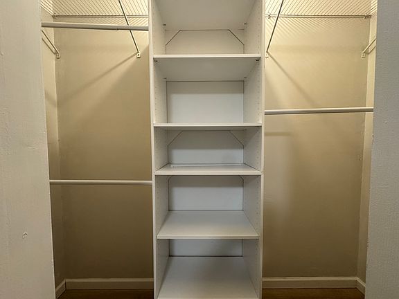 2nd image of 621 2nd St Floor 1