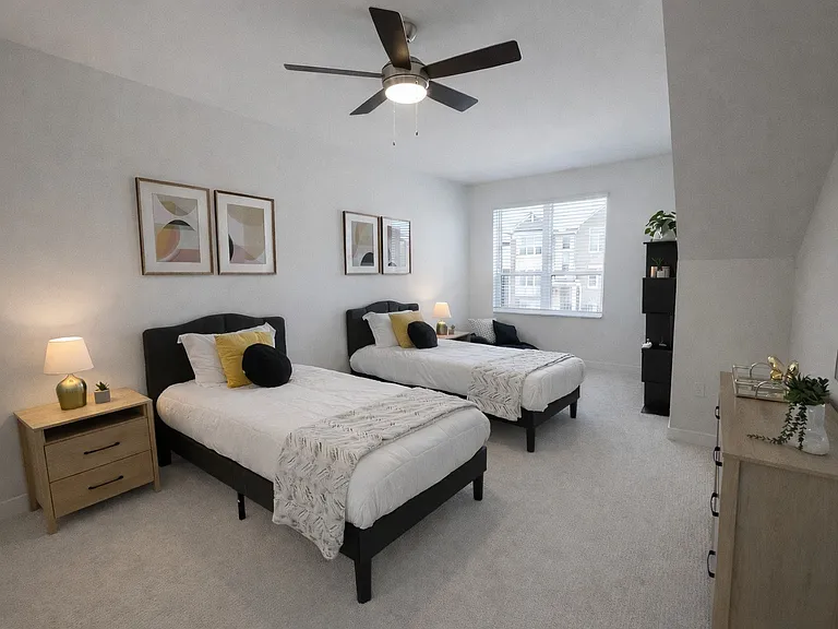 Paragon Place at Bear Claw Way — Photo 25