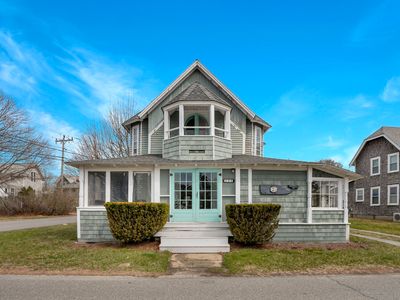 35 Tuckernuck Ave, Oak Bluffs, MA, 02557