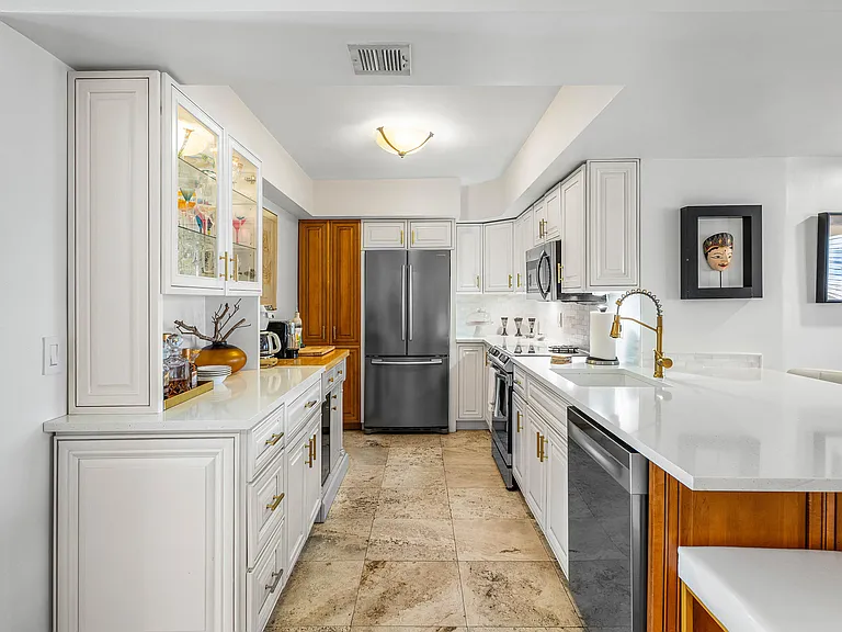 250 S Ocean Blvd #258 — Photo 4