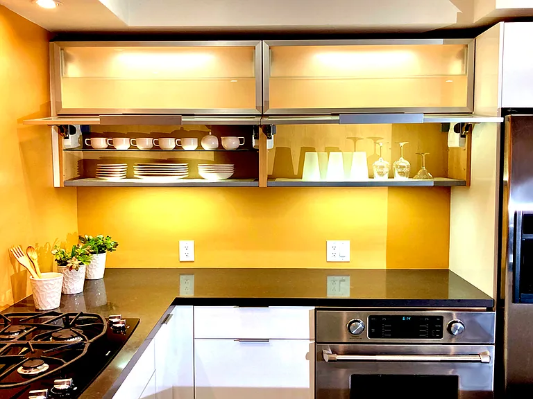 Kitchen Cabinets Lighting