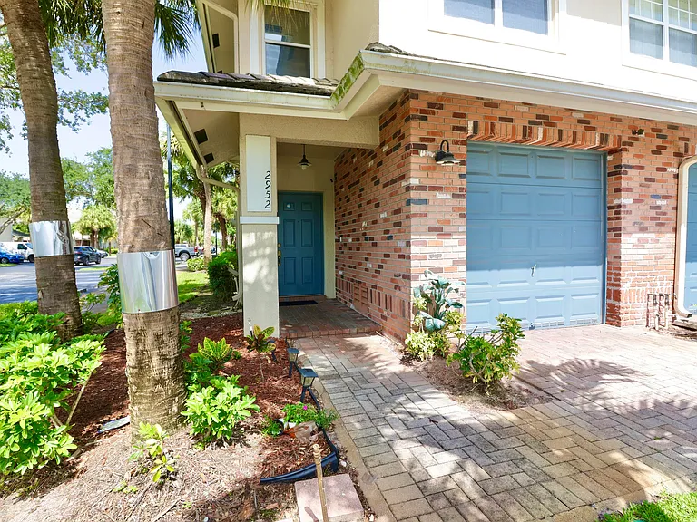 2952 NW 33rd Ln — Photo 14