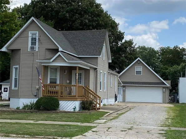 608 N Monroe St, Litchfield, IL 62056