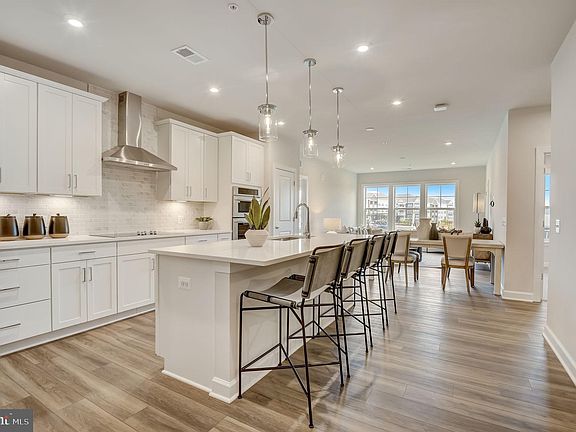 4th image of 21610 Hawksbill High Cir #10502