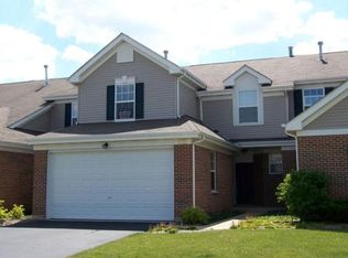 716 Legend Ln #716, McHenry, IL 60050