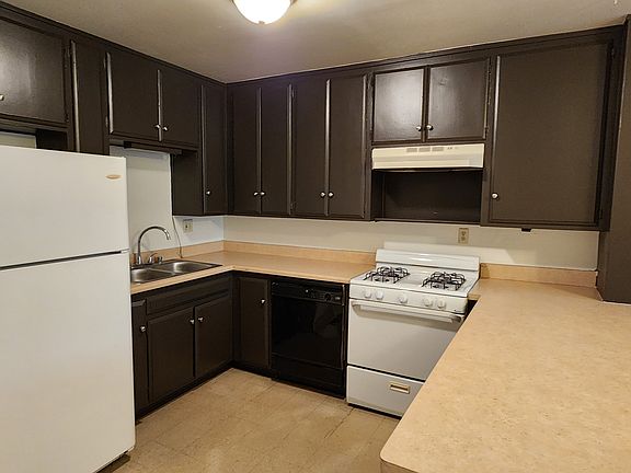 5th image of 522 N Towne Ave APT 5