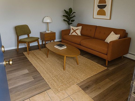 4th image of 1802 E Lasalle St #6