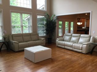 1208 Raeford Ln, Lexington, KY 40513