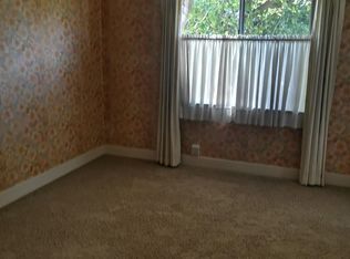 3425 E Green St, Pasadena, CA 91107