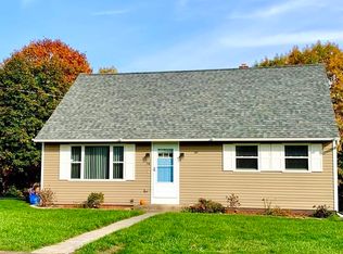 74 Rugby St, Holyoke, MA 01040