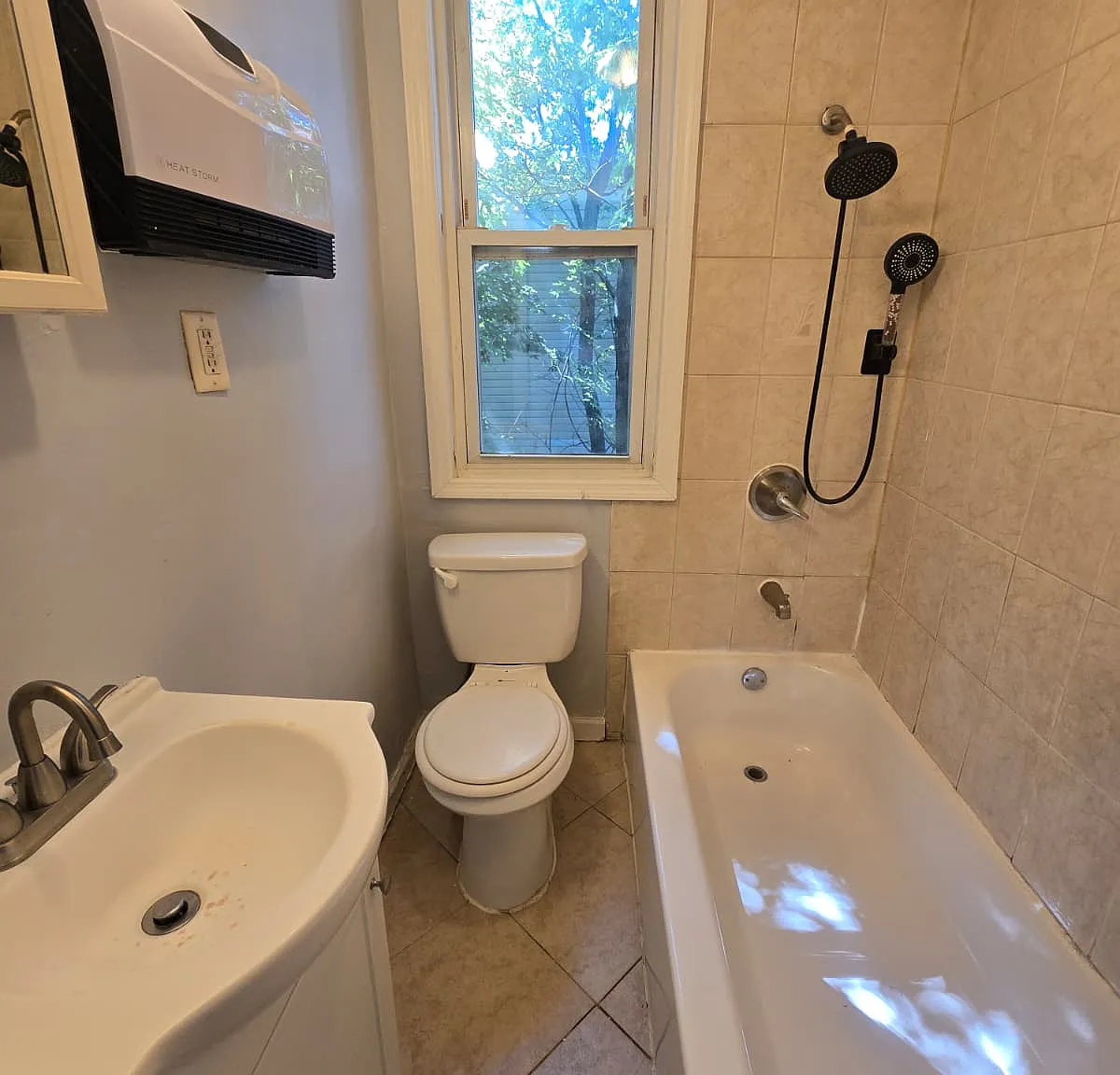 2 bed, $1,500 — Photo 2