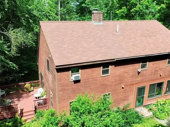 17 Baas Drive, Wolfeboro, NH 03894