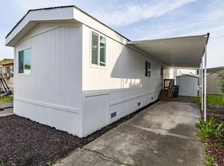 832 Nonie St, Santa Rosa, CA 95403