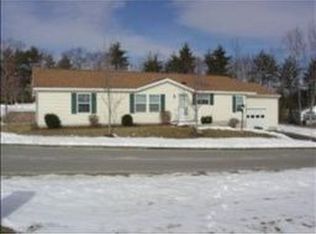 88 Sunset Way, Manchester, NH 03104