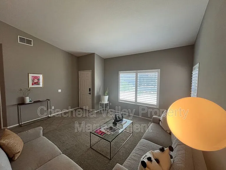2162 Shannon Way — Photo 39