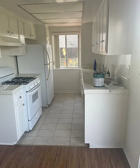 1450 S Centinela Ave #9 — Photo 6