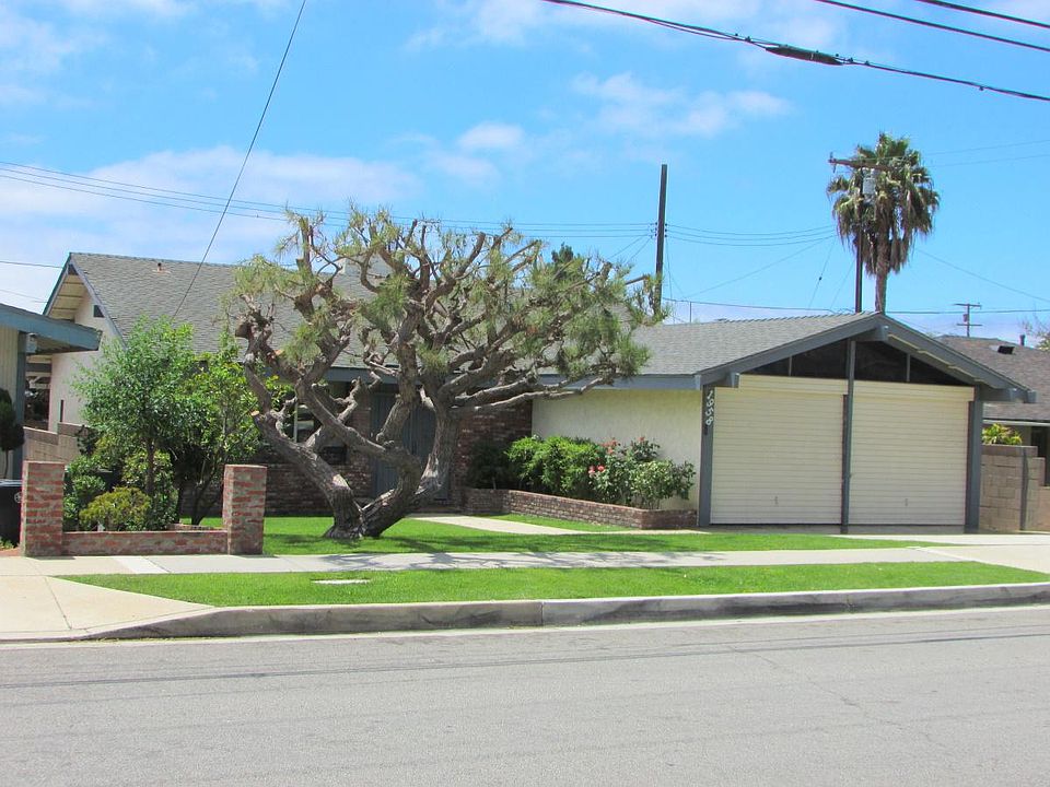 1st image of 1958 W 237th St