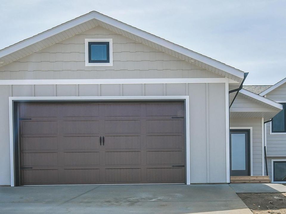 1st image of 2324 Geyser Ct