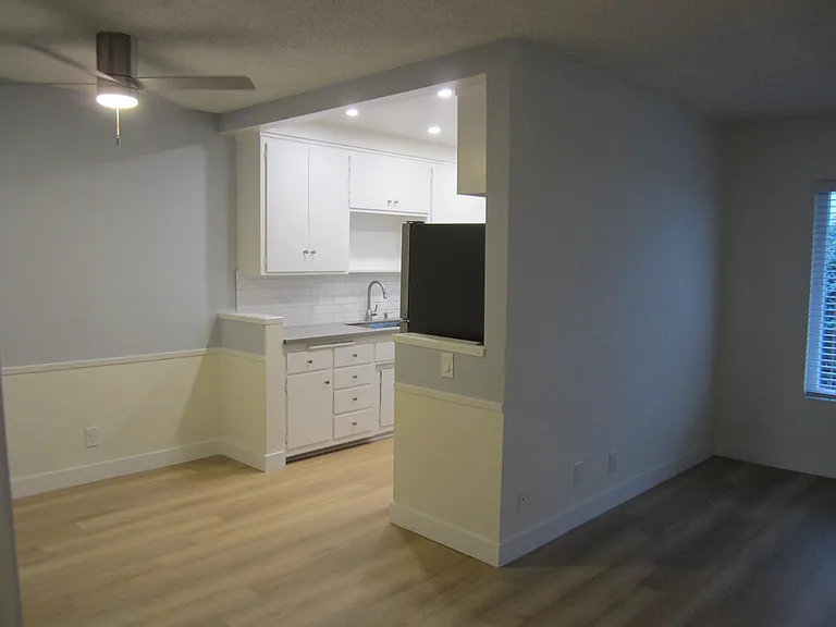 11816 Goshen Ave #2 — Photo 4